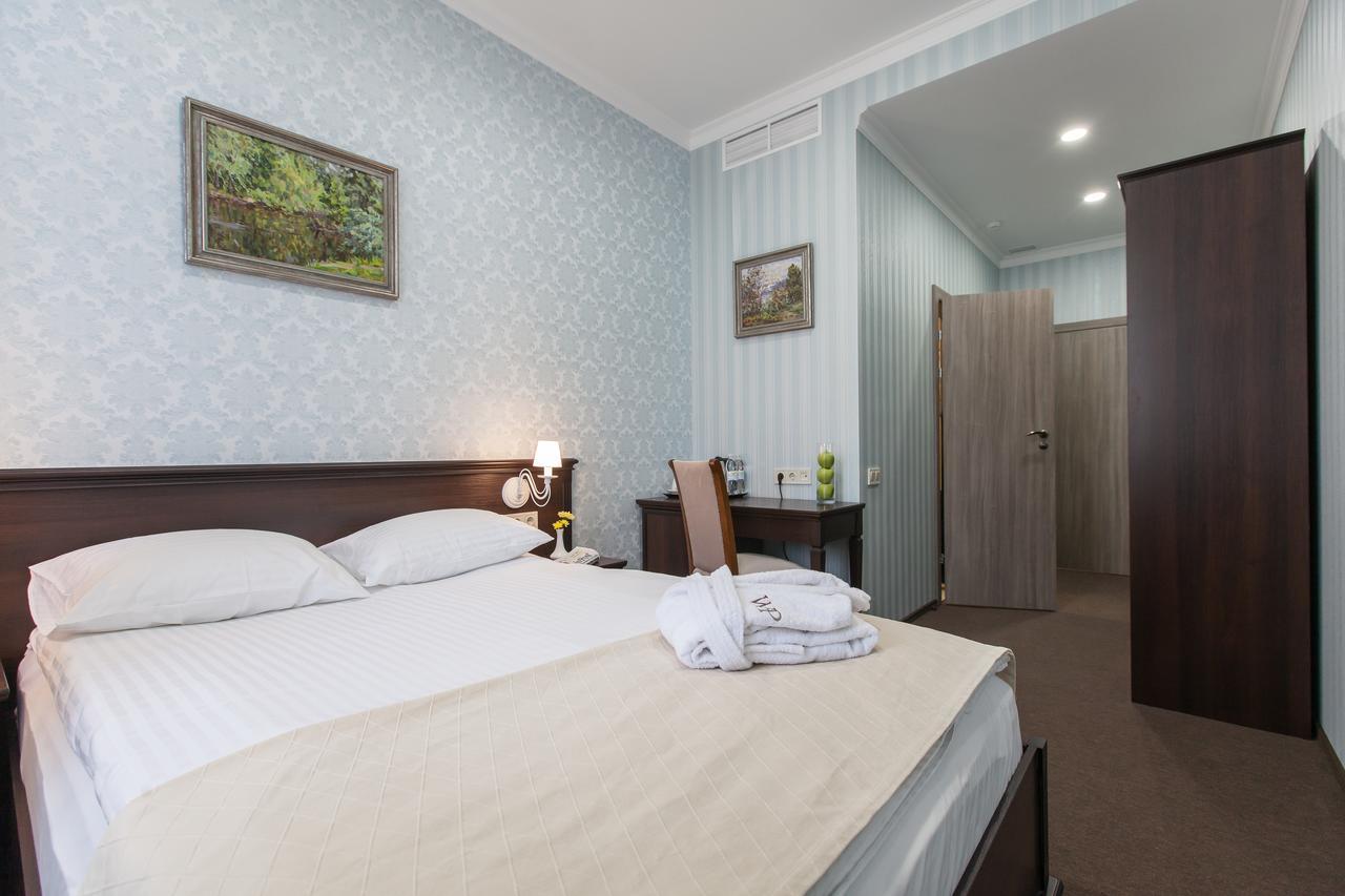 West Park Hotel Sofiivska Borshchahivka Ngoại thất bức ảnh