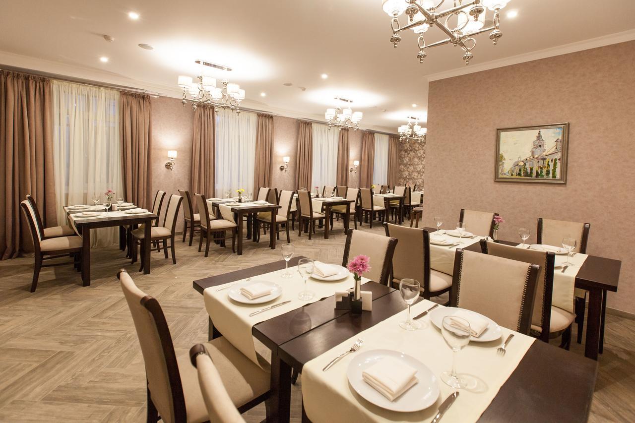 West Park Hotel Sofiivska Borshchahivka Ngoại thất bức ảnh